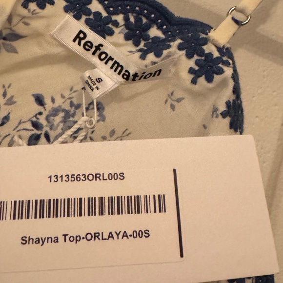 Reformation Shayna Top Blue Ivory Floral Camisole Casual - Picture 5 of 6